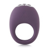 Silikónový vibračný erekčný krúžok pre mužov fialovej farby. 