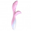 Nabíjatelný ružovo biely vibrátor z prvotriedneho hodvábneho silikónu s možnosťou stimulácie bodu G a klitorisu.